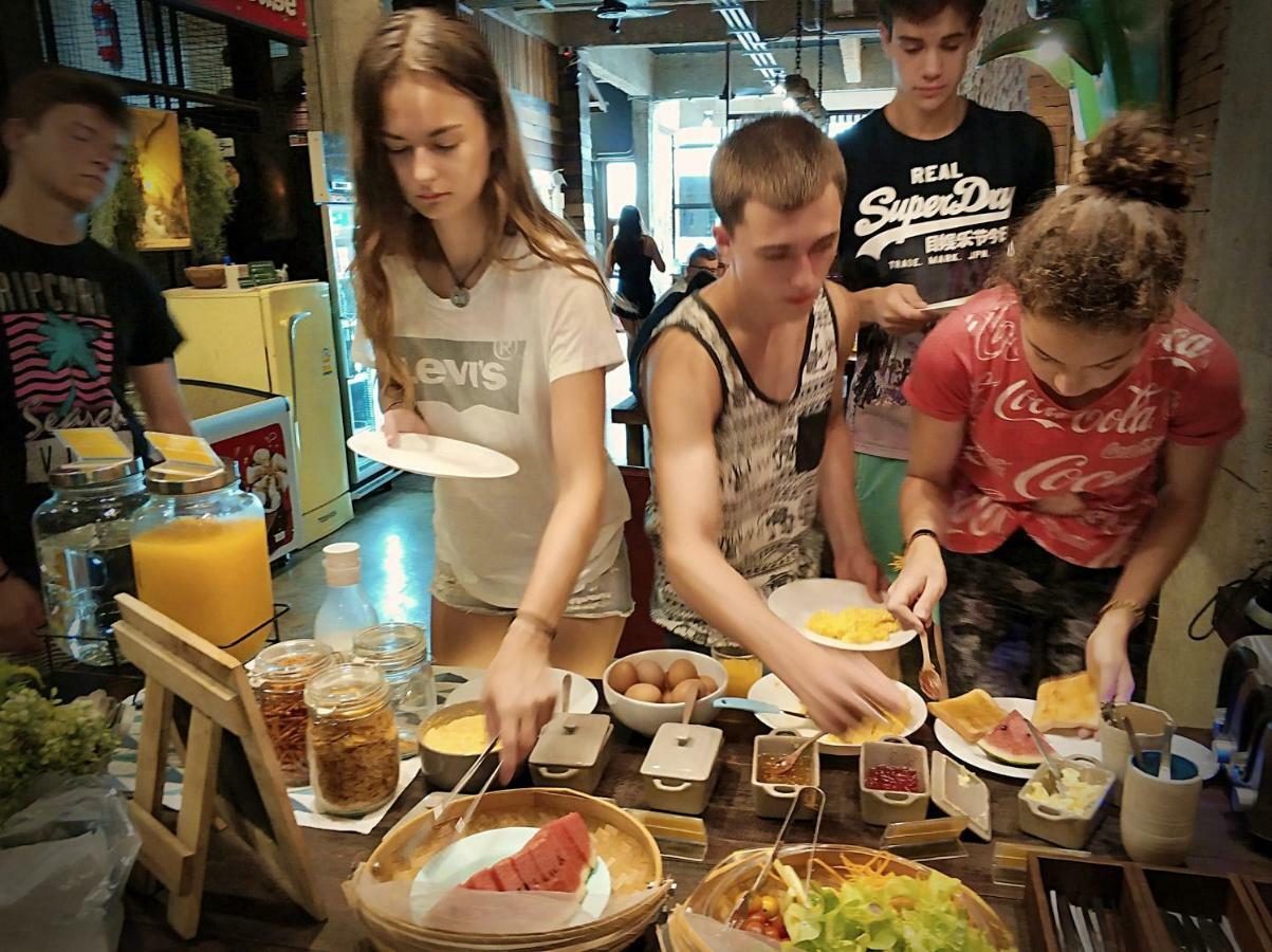 Suneta Hostel Chiangmai Čiang Mai Exteriér fotografie
